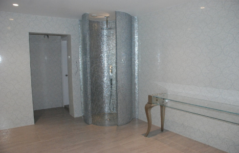 Silver Mosaic Shower Cubicle